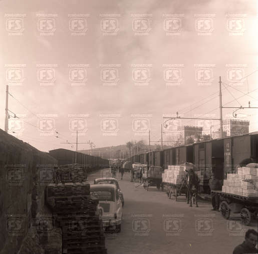 NEG_00230N_35182V_EOS.jpg NEG_00230N_35182V_EOS.jpg